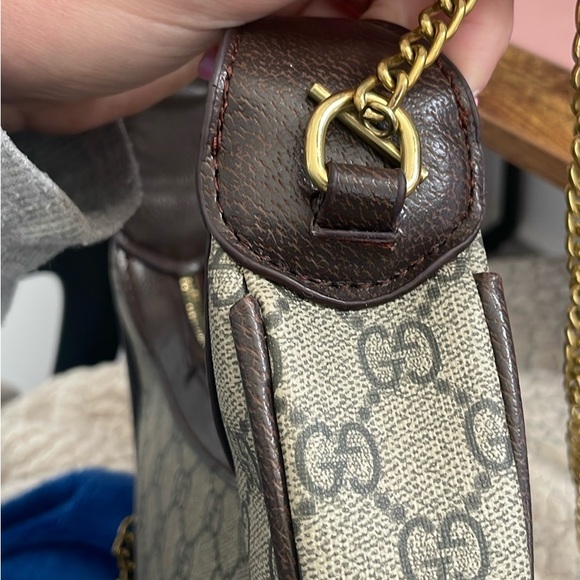 Gucci GG Mini Shoulder Bag in Beige and Brown with Gold Hardware - Picture 7 of 10